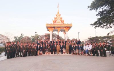 ຄະນະນຳແຂວງຈໍາປາສັກ ວາງພວງມາລາ ເນື່ອງໃນໂອກາດວັນສ້າງຕັ້ງກອງທັບປະຊາຊົນລາວ ຄົບຮອບ 76 ປີ