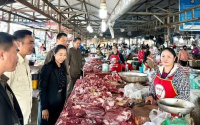 ພະແນກ ອຄ ແຂວງເຊກອງ ລົງຕິດຕາມກວດກາສິນຄ້າຢູ່ຕະຫລາດ