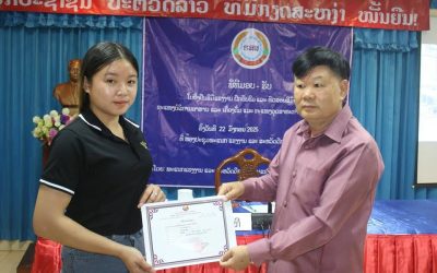 ສໍາມະນາກອນ 59 ຄົນ ສໍາເລັດການຝຶກອົບຮົມການບໍລິການອາຫານ ແລະ ເຄື່ອງດື່ມ