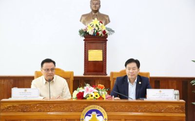 ສອງພາກສ່ວນຮ່ວມກັນປຶກສາຫາລືເພື່ອແກ້ໄຂບັນຫາການເງິນຂອງປະເທດ