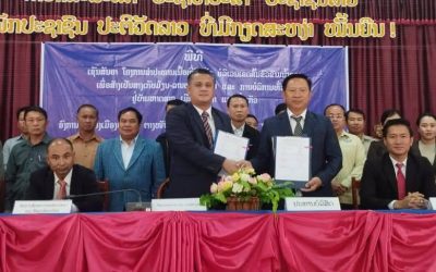 ເຊັນສັນຍາສໍາປະທານເນື້ອທີ່ດິນລັດຢູ່ສົ້ນຂົວຂ້າມນໍ້າຂອງ ບ້ານຫາດສາກ ເມືອງປາກທາ