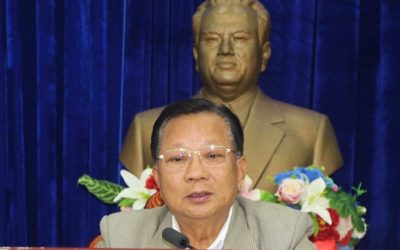 ຮອງນາຍົກລັດຖະມົນຕີ ພົບປະໂອ້ລົມພະນັກງານຫຼັກແຫຼ່ງ ແຂວງໄຊສົມບູນ