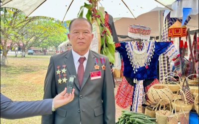 ສິນຄ້າກະສິກຳ ແລະ ຫັດຖະກໍາ ທີ່ວາງສະແດງໃນໂອກາດກອງປະຊຸມໃຫຍ່ຜູ້ແທນອົງຄະນະພັກເມືອງເຟືອງ ຄັ້ງທີ VIII ໄດ້ຮັບຄວາມສົນໃຈເປັນຢ່າງດີ