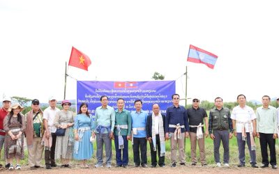 ຄະນະຜູ້ແທນແຂວງກາເມົາ ຢ້ຽມຢາມໂຄງການລ້ຽງກຸ້ງ ແລະ ສະຖານທີ່ທ່ອງທ່ຽວແຂວງຄໍາມ່ວນ
