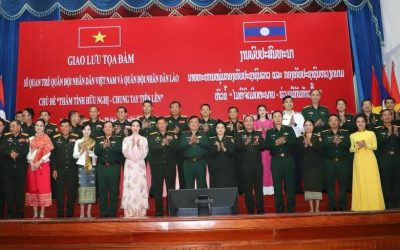 ງານພົບປະສົນທະນາ ນາຍທະຫານໜຸ່ມລາວ-ຫວຽດນາມ