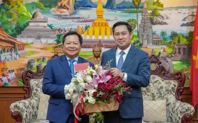 ຄະນະຜູ້ແທນແຂວງບິ່ງເຝຶອກ ອວຍພອນການນຳ ແຂວງຈຳປາສັກ ໃນໂອກາດຕ້ອນຮັບປີໃໝ່ລາວ
