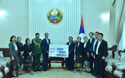 ລັດຖະບານລາວ ມອບເງິນ-ເຄື່ອງຊ່ວຍເຫລືອບັນເທົາທຸກ ໃຫ້ລັດຖະບານມຽນມາ