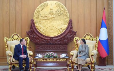 ຮອງປະທານປະເທດ ຕ້ອນຮັບທູດມົງໂກລີ ອໍາລາ