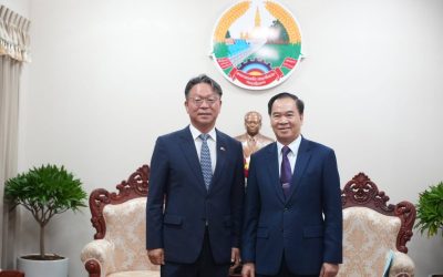 ລັດຖະມົນຕີກະຊວງສຶກສາທິການ ແລະ ກິລາ ຕ້ອນຮັບທູດ ສ ເກົາຫລີ ແລະ ຜູ້ປະສານງານອົງການ ສປຊ