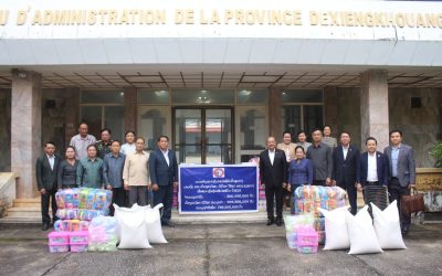 ຮອງນາຍົກລັດຖະມົນຕີ ຕາງໜ້າຄະນະກຳມະການຄຸ້ມຄອງໄພພິບັດຂັ້ນສູນກາງ ມອບເຄື່ອງຊ່ວຍເຫຼືອແຂວງຊຽງຂວາງ