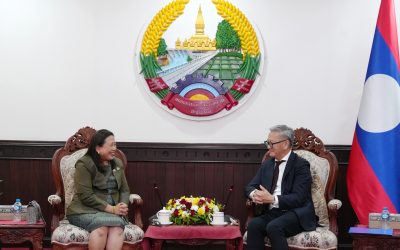 ລັດຖະບານ ສປປ ລາວ ປະດັບຫຼຽນກາມິດຕະພາບ ໃຫ້ແກ່ ທູດໄທ